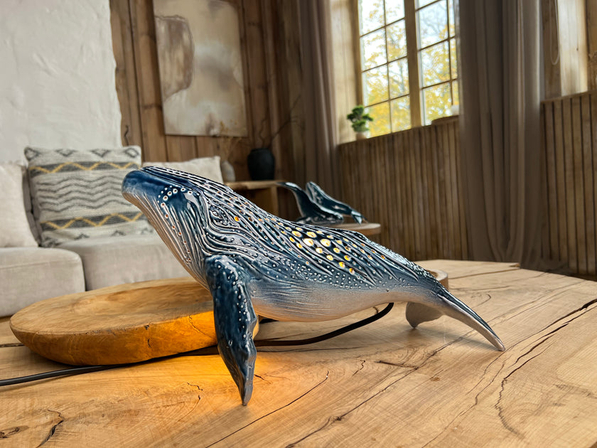 Realistic Humpback Whale Ceramic Lamp – Handmade Ocean-Inspired