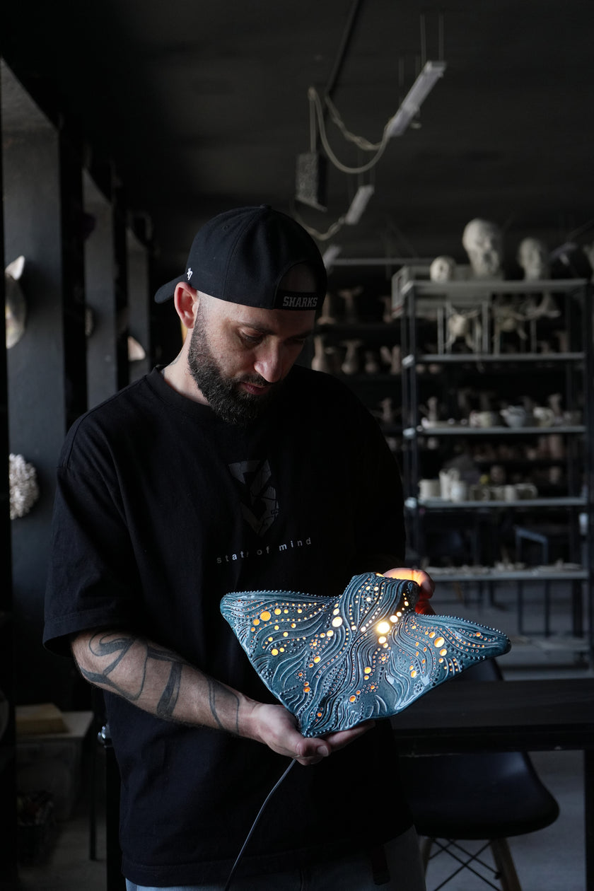 Manta Ray Ceramic Wall Lamp | Handmade Ocean-Inspired Ceramic Sconce