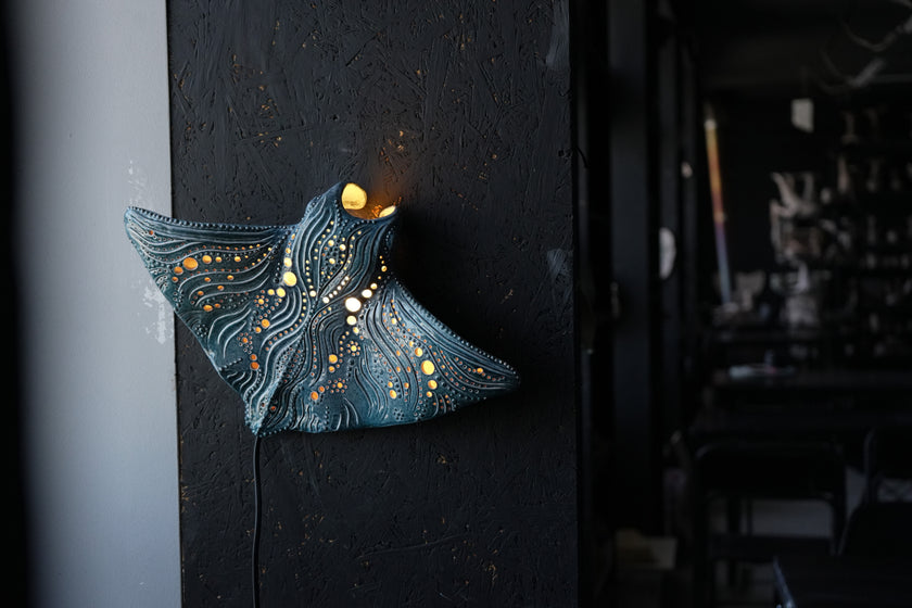 Manta Ray Ceramic Wall Lamp | Handmade Ocean-Inspired Ceramic Sconce