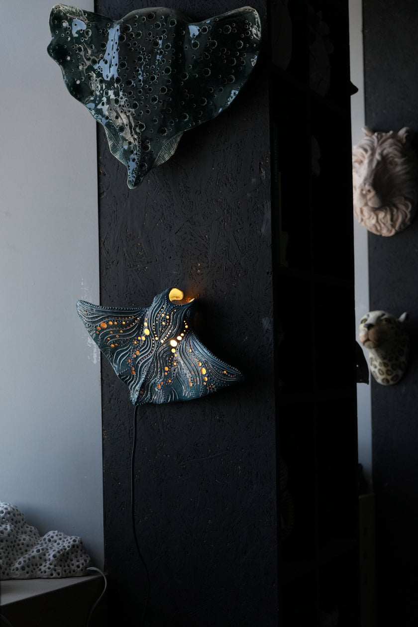 Manta Ray Ceramic Wall Lamp | Handmade Ocean-Inspired Ceramic Sconce